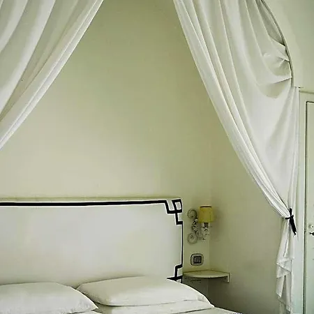 Calypso 2* Capri